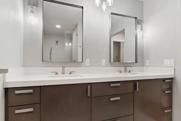 Bathroom Vanity With Dual Sinks1